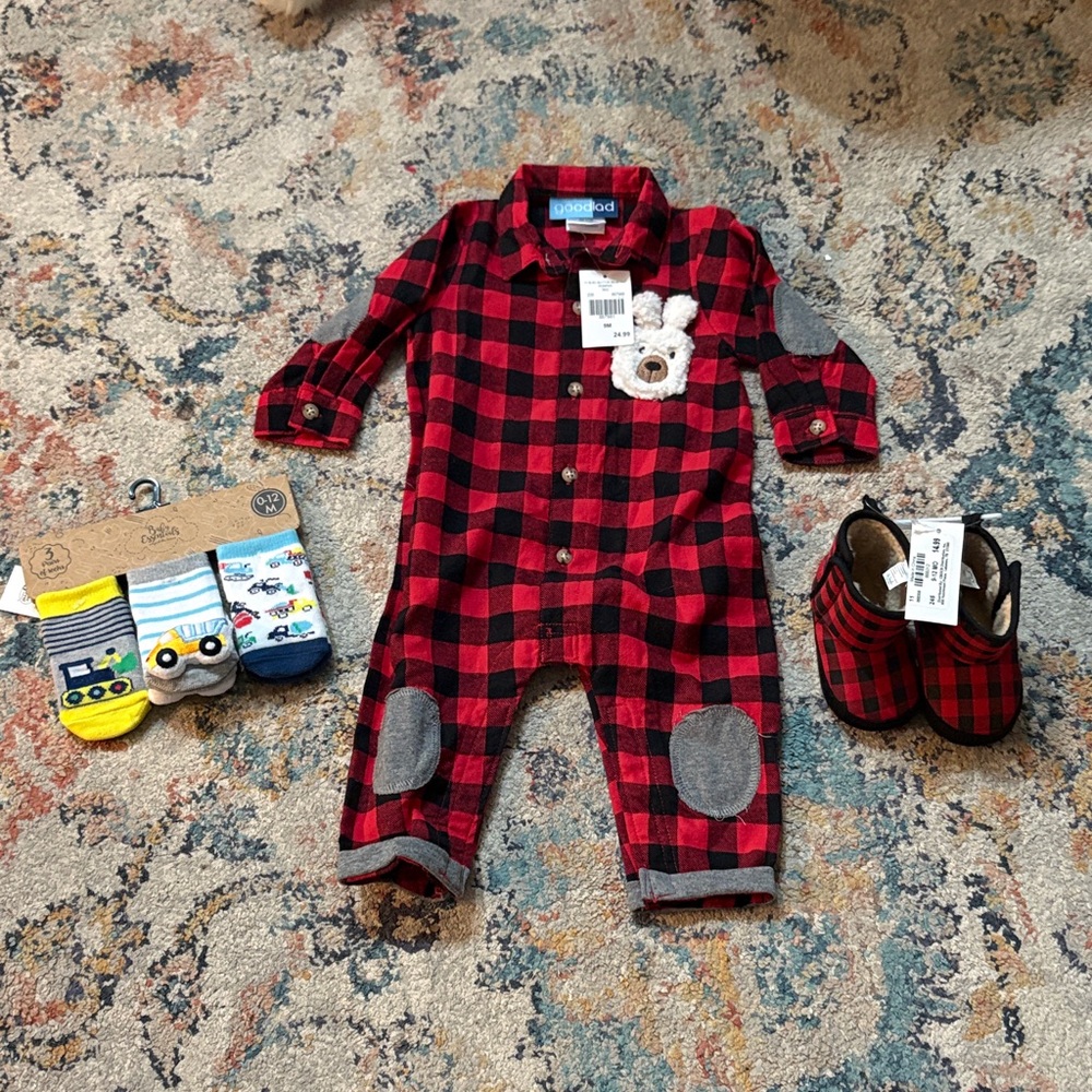 NWT Lot Good Lad Red and Black Plaid  with Bear Accent w/ Boots / Sock 3 pack